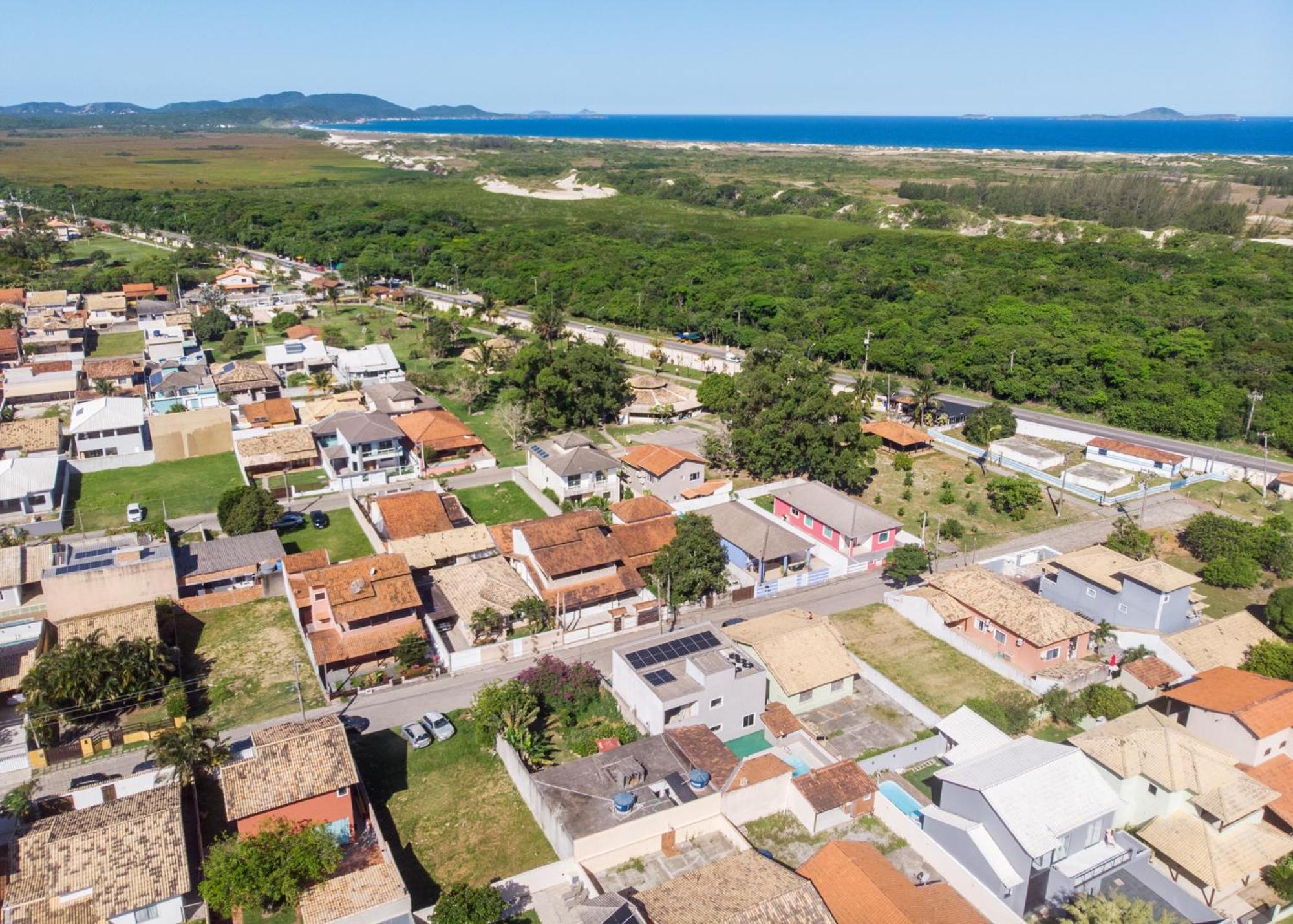 Refugio Tropical Casa De Praia Com Piscina Aquecida E 4 Suites E Garagem 3 Carros, 800 Mtrs Da Praia Internet 700 Mbps, Condominio Privado Com Pista De Skate , Quadra De Futevolei , Campos E Quadras De Futebol! Cabo Frio Dış mekan fotoğraf